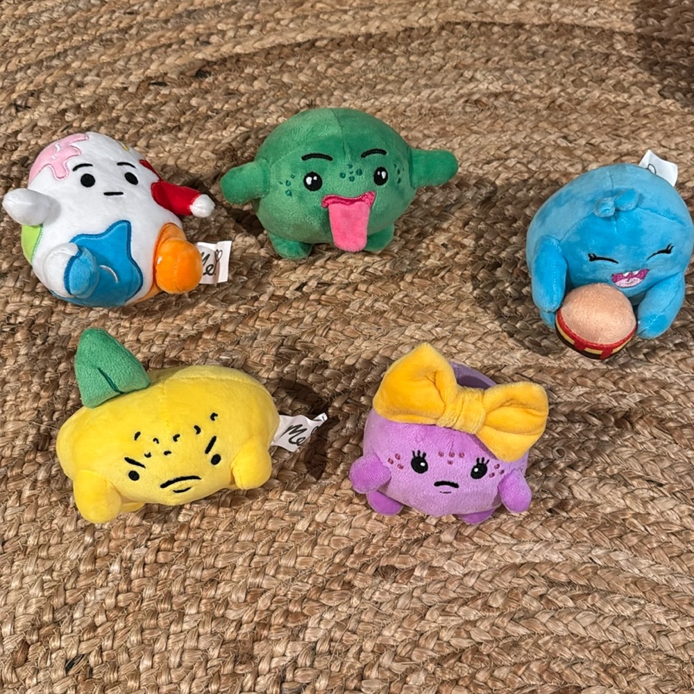 Moriah Elizabeth Mini Blob Plushie Set